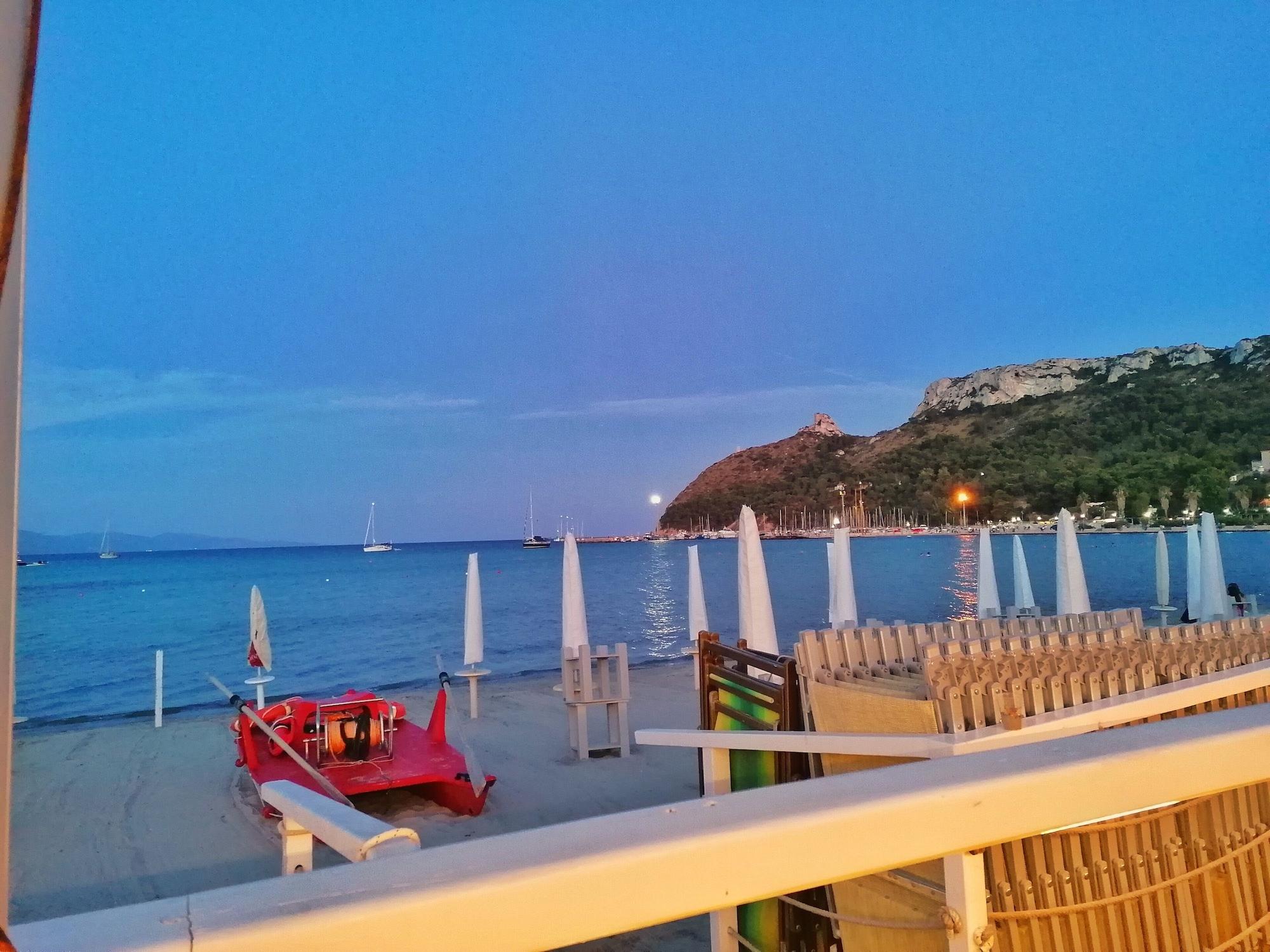Villabeachcity Guesthouse Cagliari Exterior foto