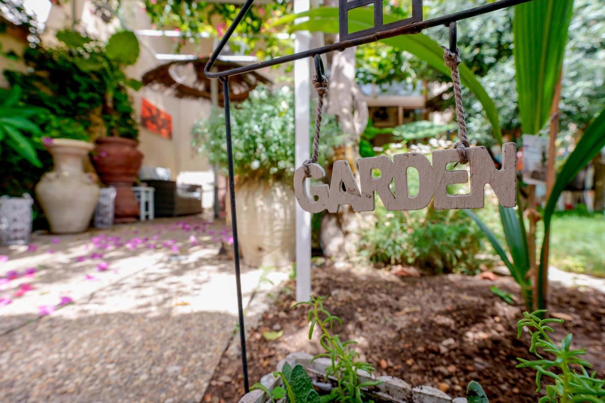 Villabeachcity Guesthouse Cagliari Exterior foto